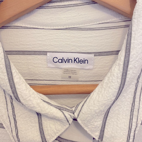 Dress - Picture 4 of 6